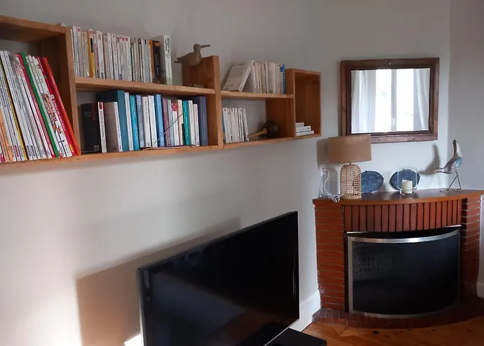 Le Briquet D'artois * Domqueur